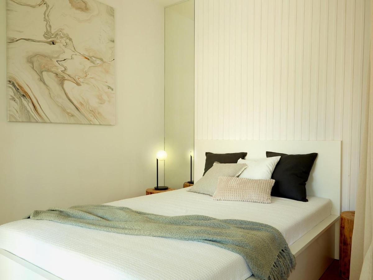 About Art Apartments Вроцлав Екстер'єр фото