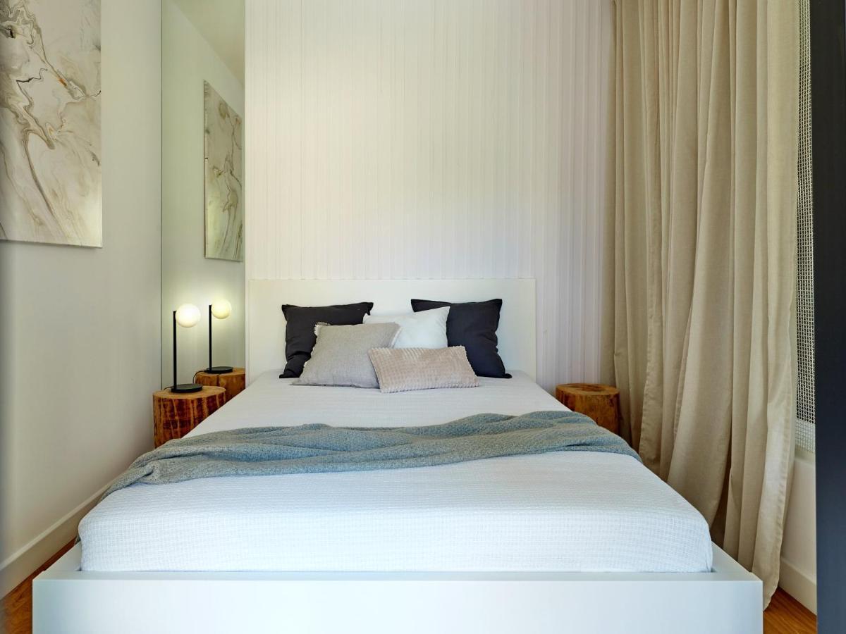 About Art Apartments Вроцлав Екстер'єр фото