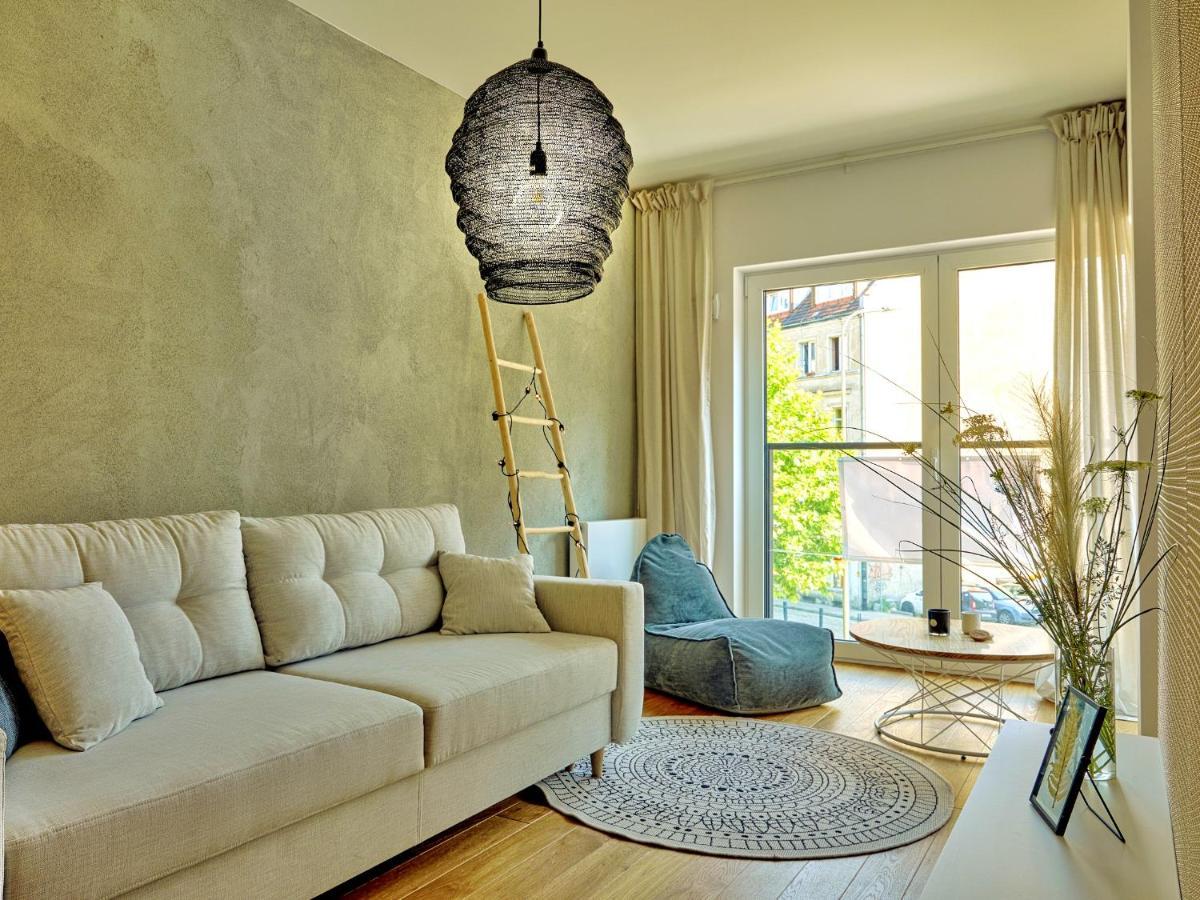 About Art Apartments Вроцлав Екстер'єр фото