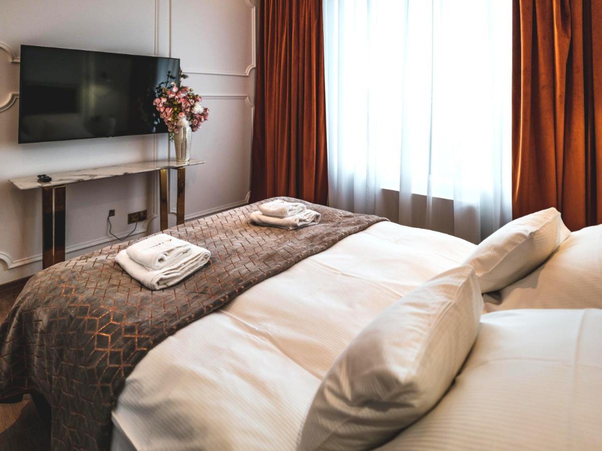 About Art Apartments Вроцлав Екстер'єр фото