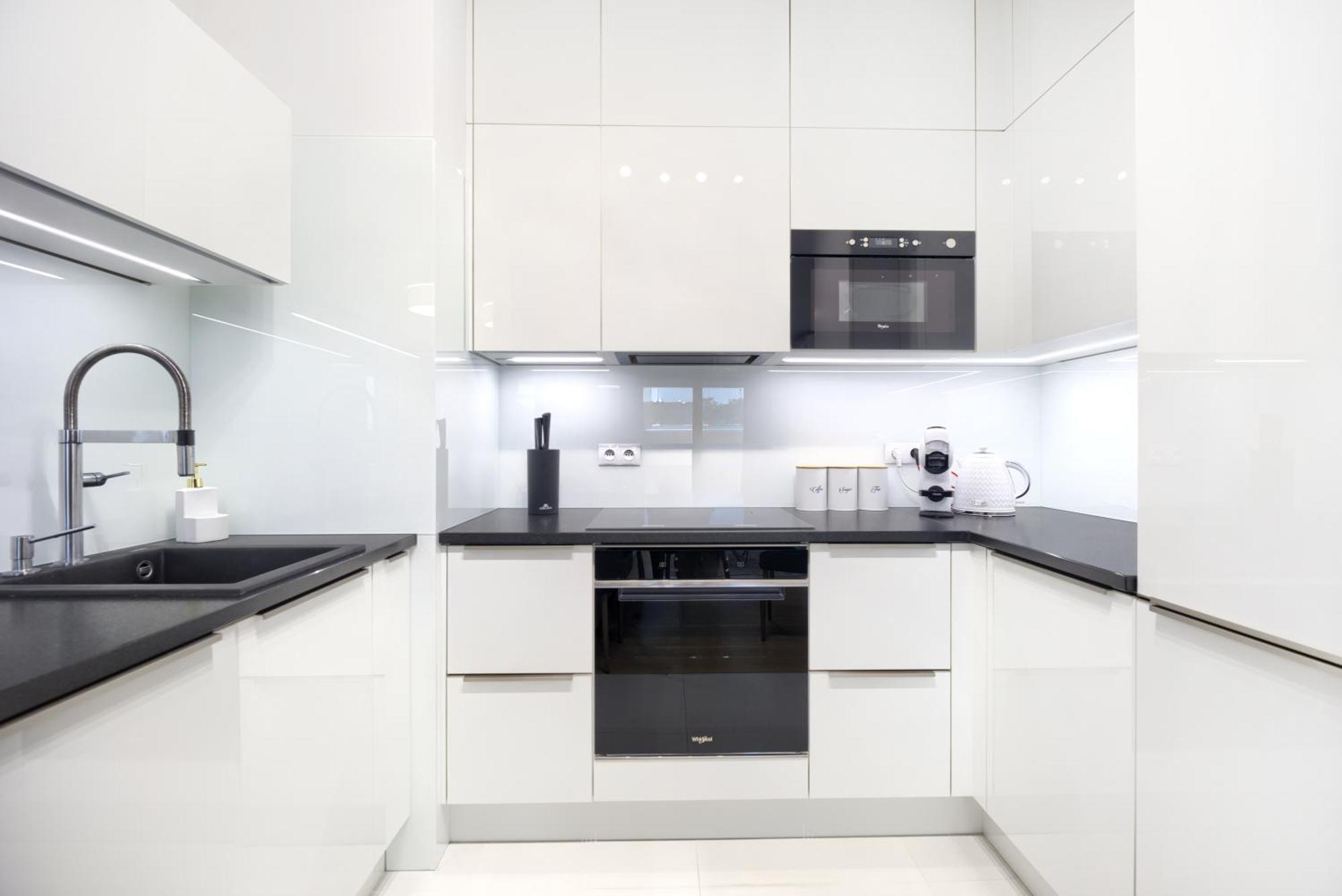 About Art Apartments Вроцлав Екстер'єр фото