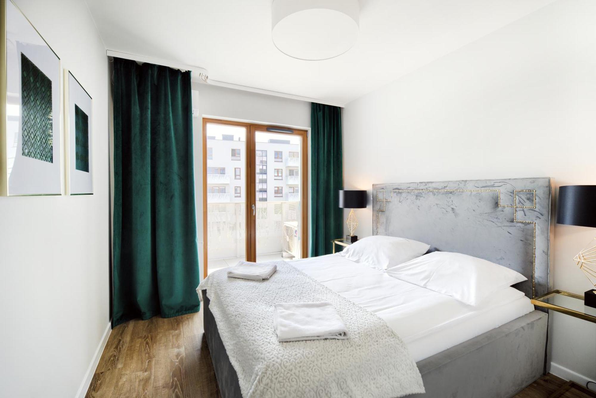 About Art Apartments Вроцлав Екстер'єр фото