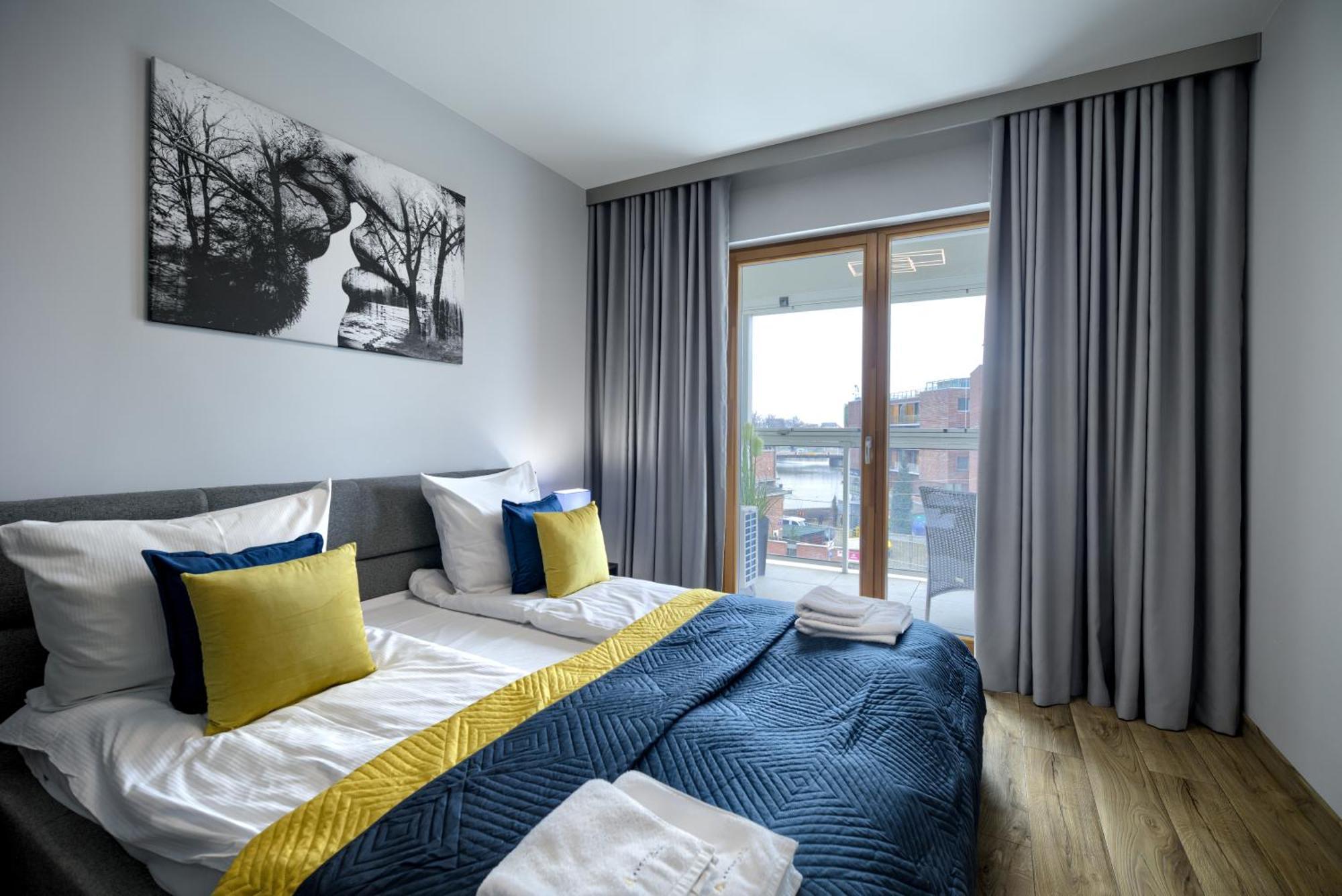 About Art Apartments Вроцлав Екстер'єр фото