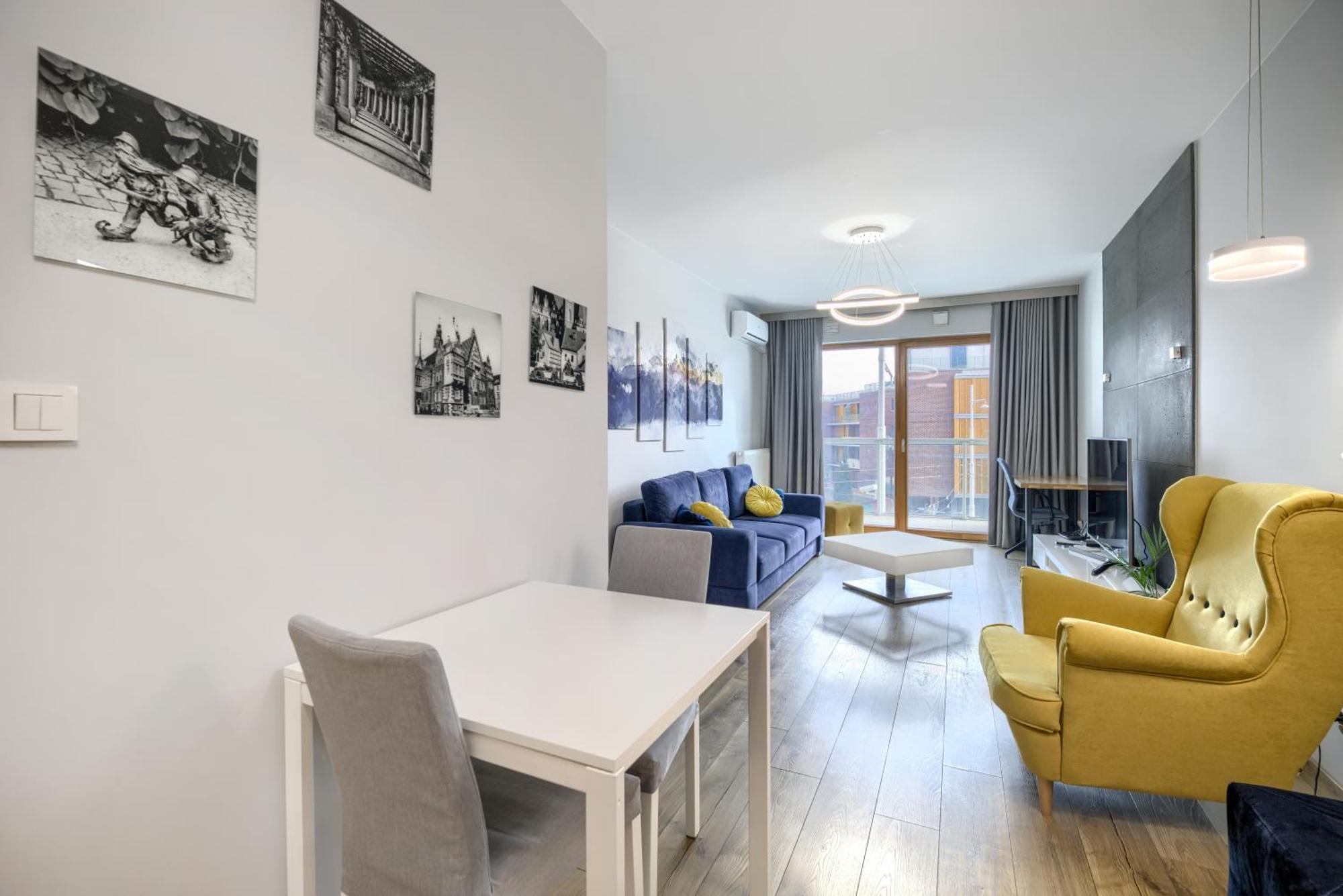 About Art Apartments Вроцлав Екстер'єр фото